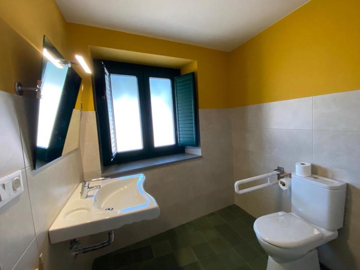 O Teu Sitio Hostel Ribadeo Luaran gambar